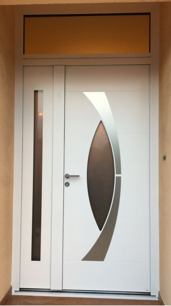 PORTE D ENTREE ALU AVEC CHASSIS COMPOSE