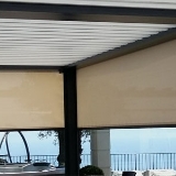 Pergola bioclimatique avec option stores